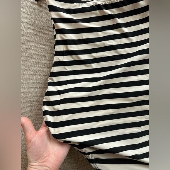 Michael Michael Kors Ring Halter Stripe Black White One Piece Swimsuit Size 6 - Picture 6 of 8